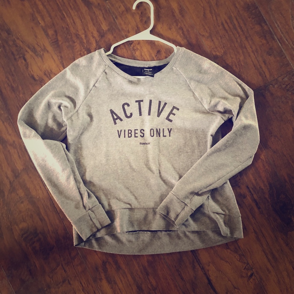 Reebok | Sweatshirt | size small